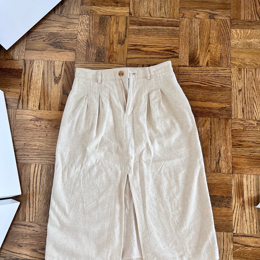 Banana Republic Cream Midi Skirt